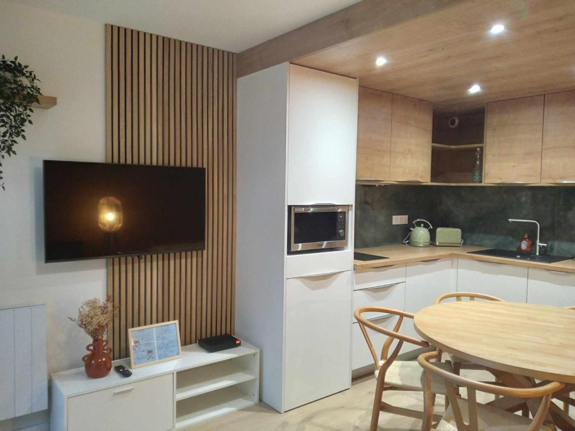 Duplex Lumineux - 40M2 - 2 Chambres - Balcon Terrasse - Parking - Entierement Renove En Mai 2024 Cauterets Eksteriør billede