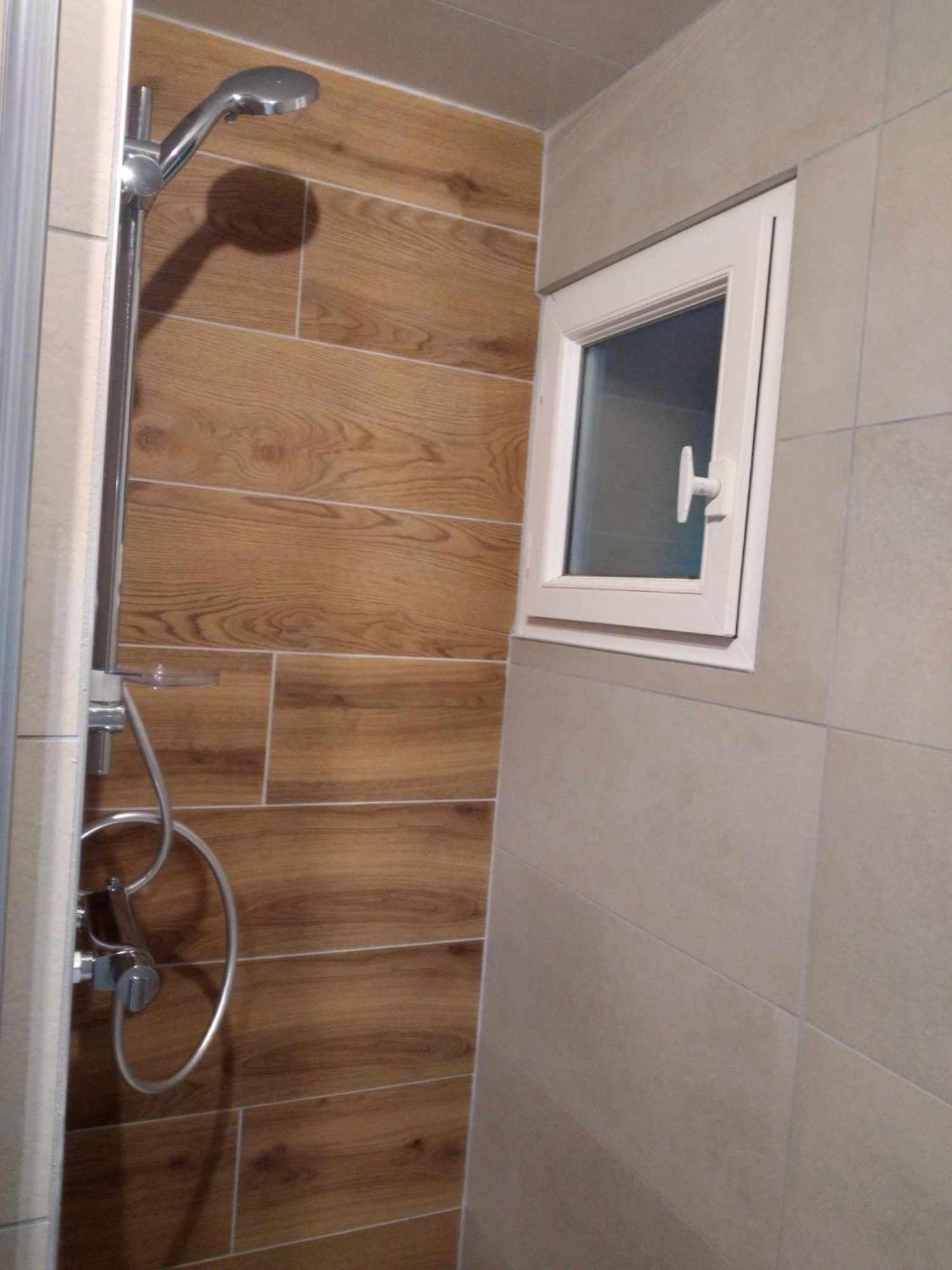 Duplex Lumineux - 40M2 - 2 Chambres - Balcon Terrasse - Parking - Entierement Renove En Mai 2024 Cauterets Eksteriør billede